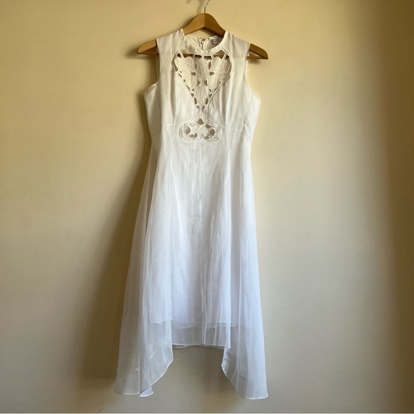 Carven Runway Organdi Dress in White - Picture 7 of 16